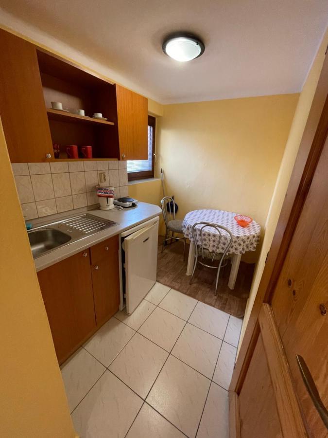 Apartmány Forró Rybárska Velky Meder Exterior foto